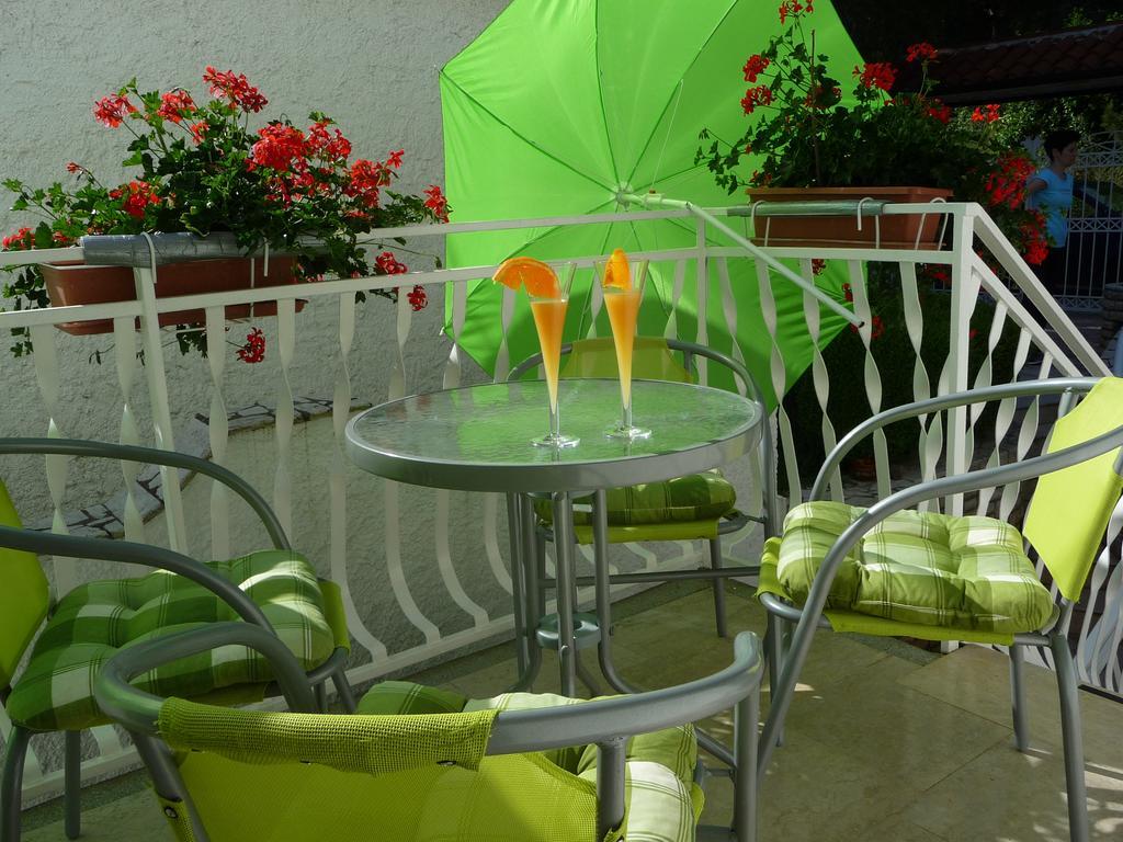 Apartments Noris Пула Екстериор снимка