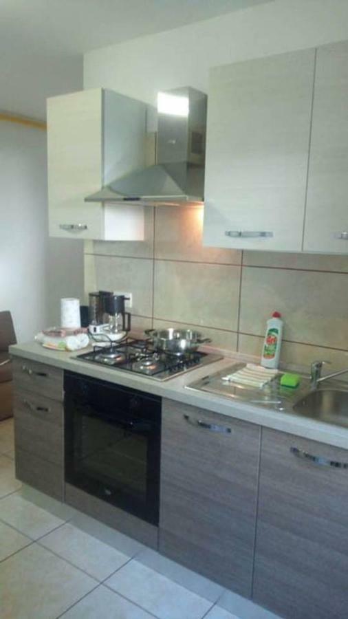 Apartments Noris Пула Екстериор снимка